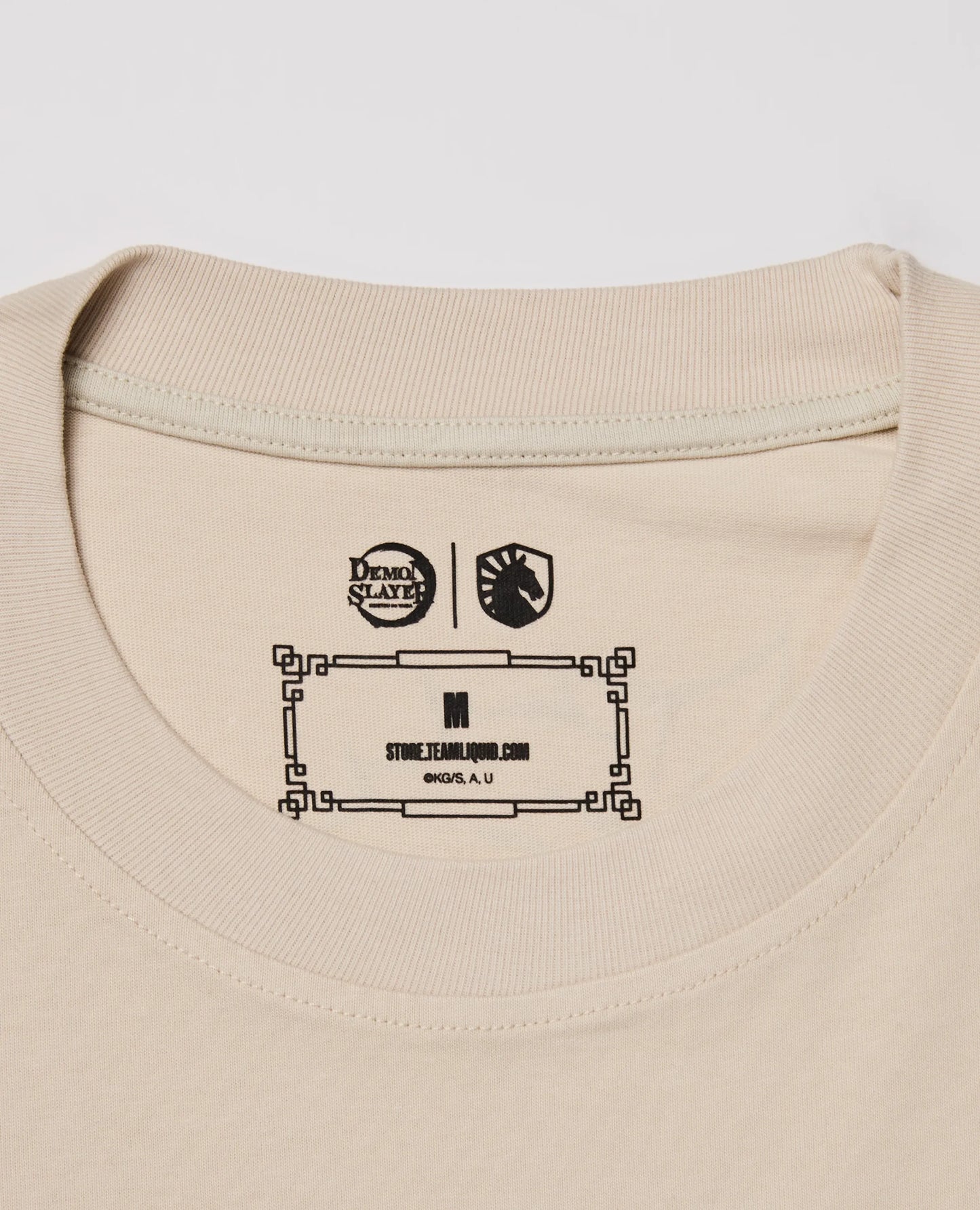 DEMON SLAYER AKAZA OVERSIZED TEE