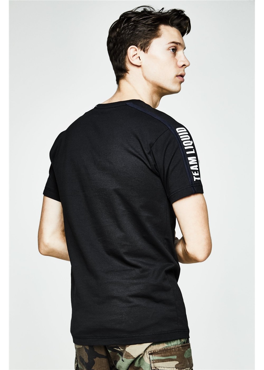 LIQUID TAPING SHORT SLEEVE TEE