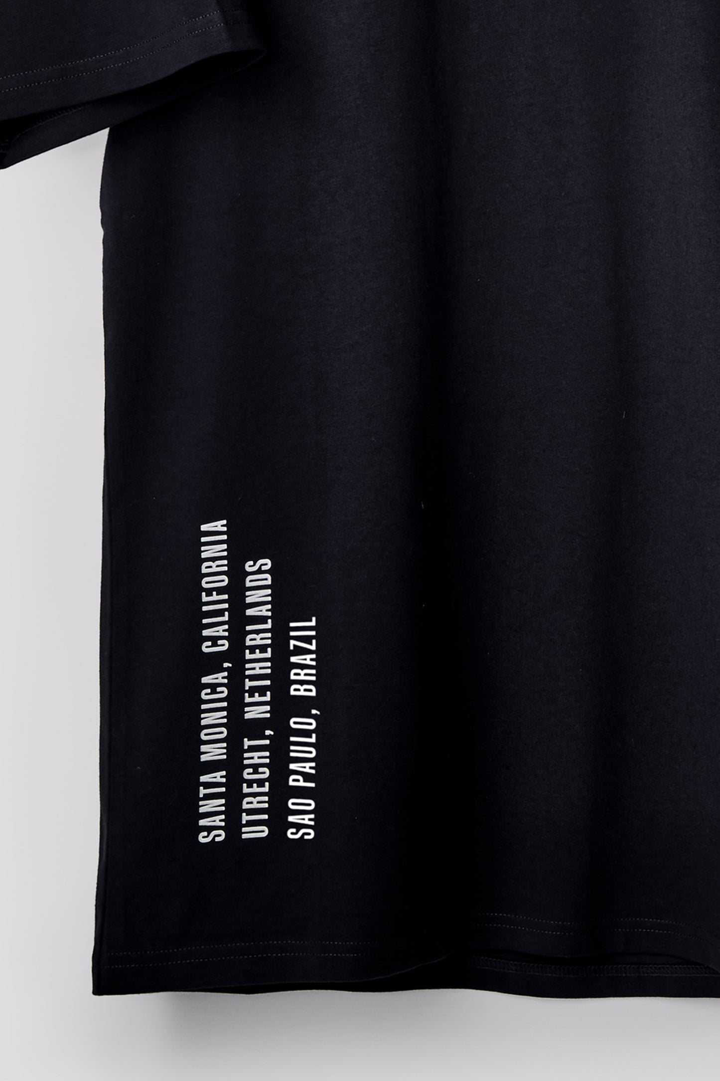 BRAZIL EXCLUSIVE - GEOS SHORT SLEEVE TEE - PRETO