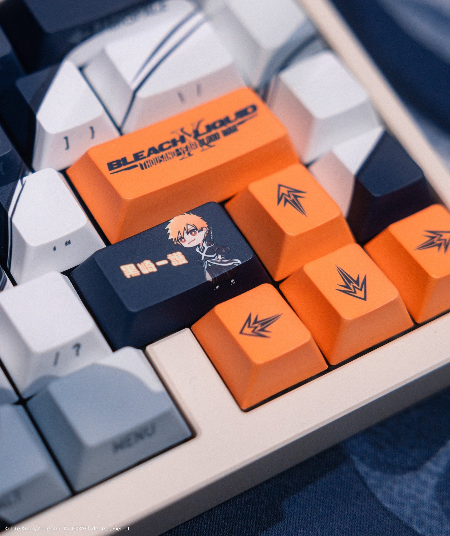 ICHIGO KUROSAKI KEYCAP SET