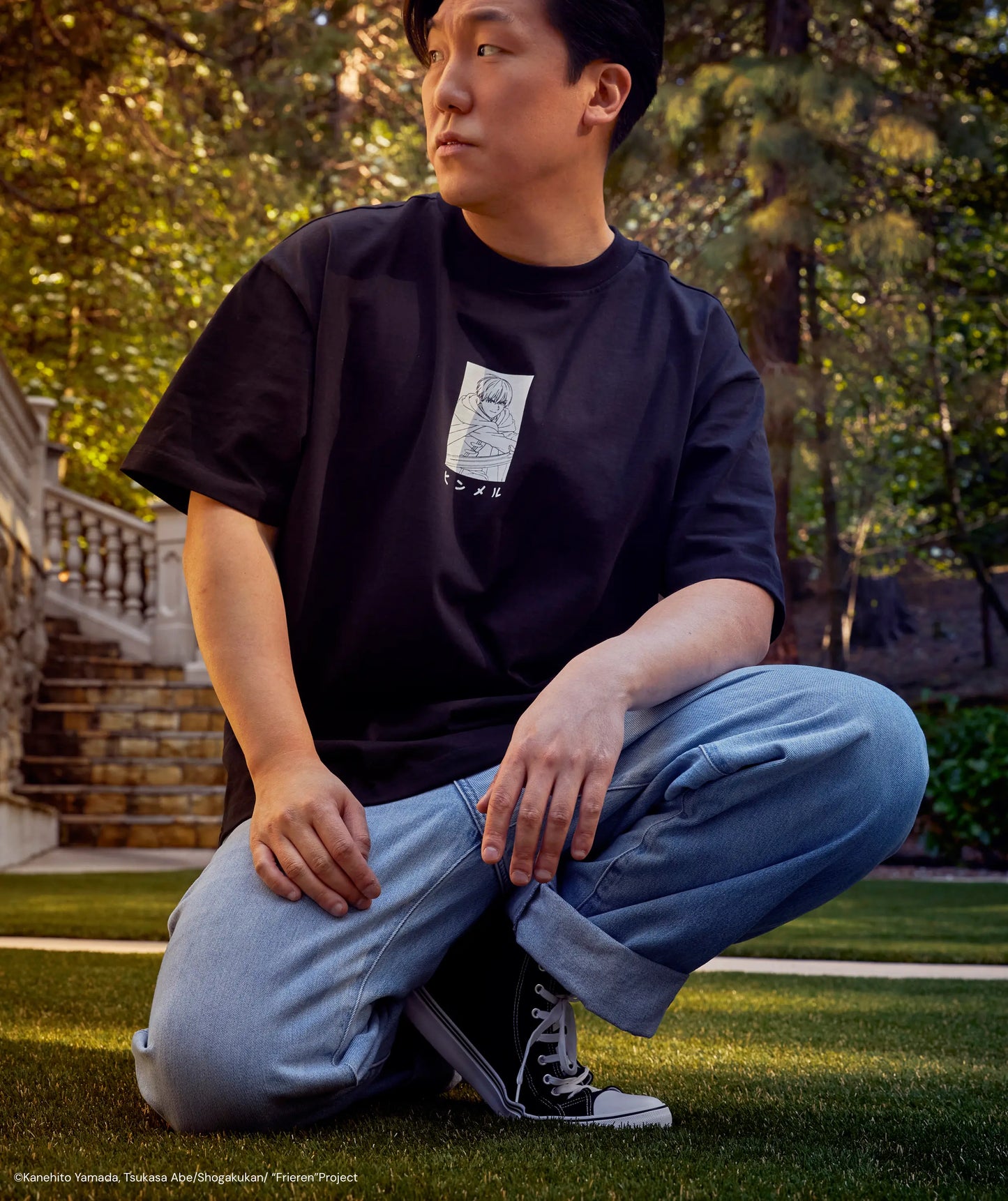 FRIEREN: BEYOND JOURNEY'S END HIMMEL THE HERO OVERSIZED TEE