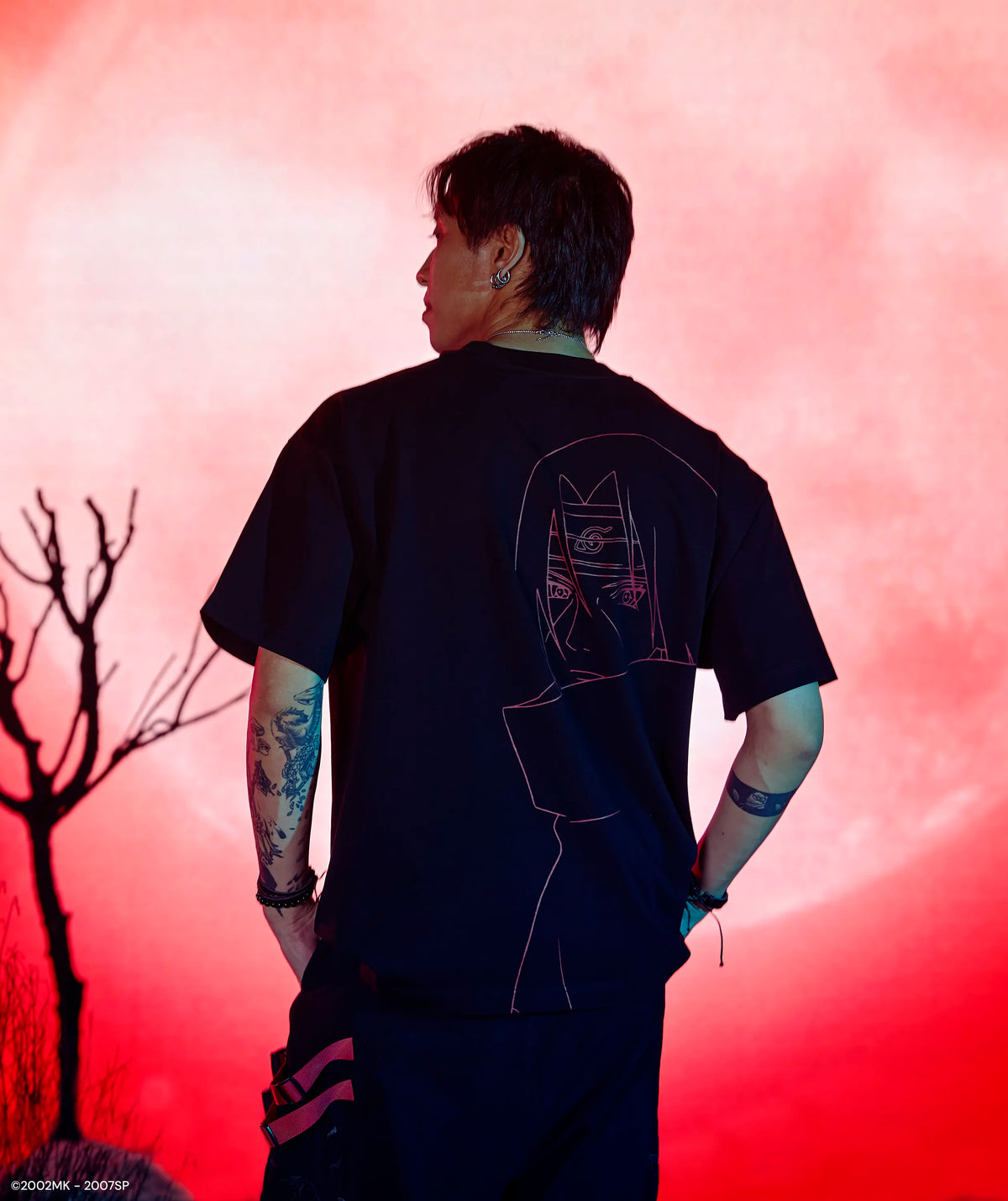 NARUTO ITACHI OVERSIZED TEE