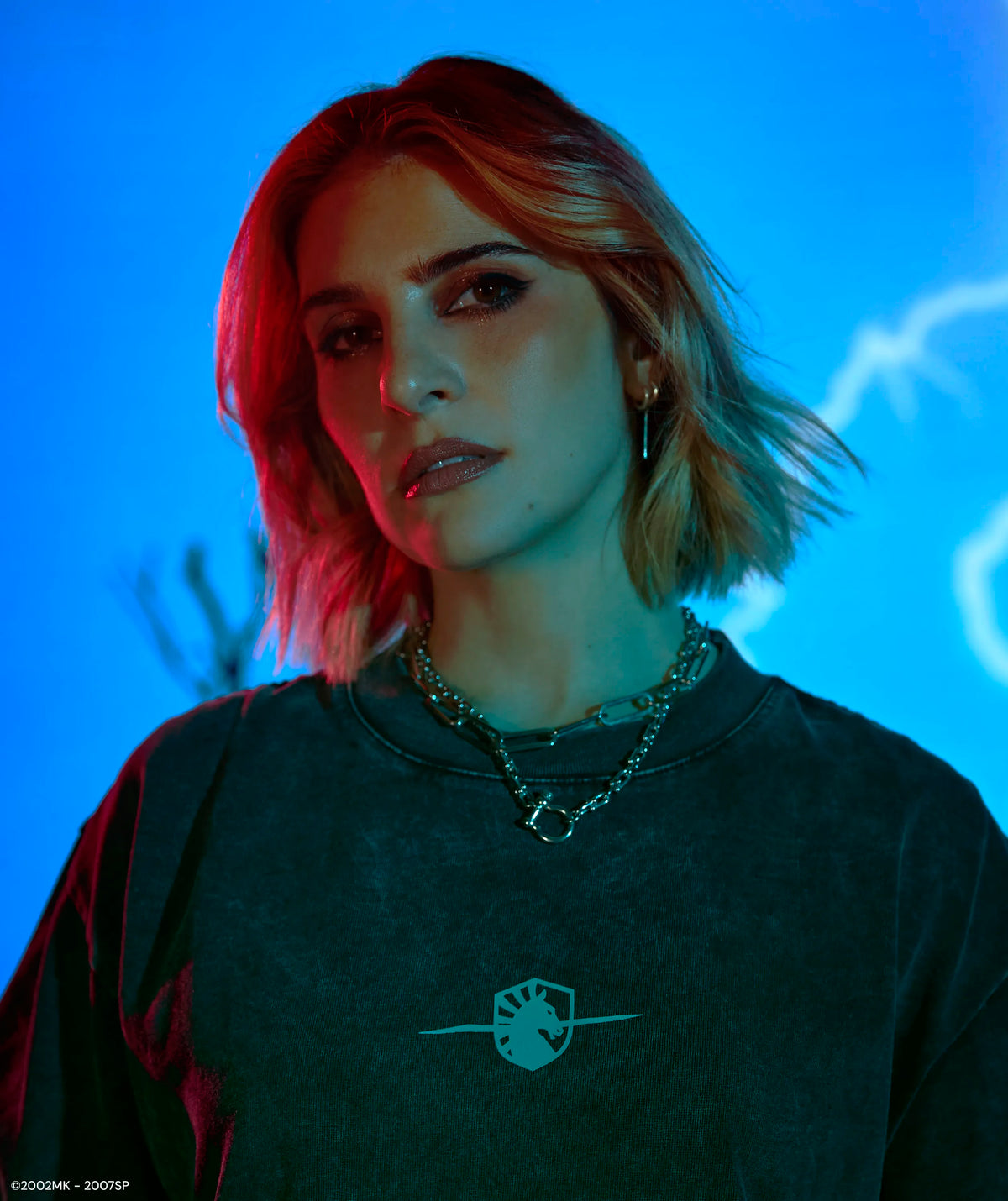 NARUTO AKATSUKI SHARINGAN DOJUTSU OVERSIZED TEE