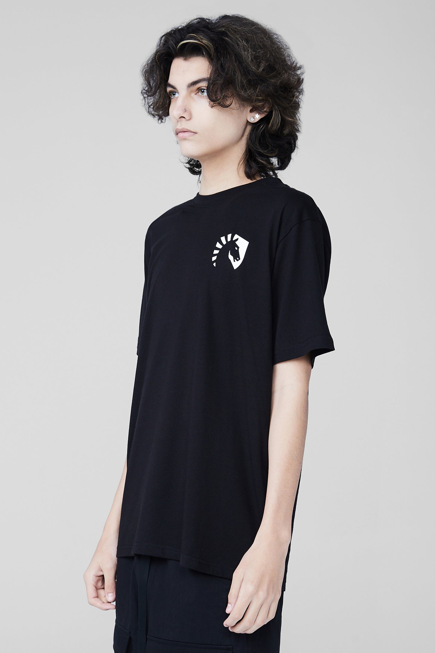 HEART CREST TEE